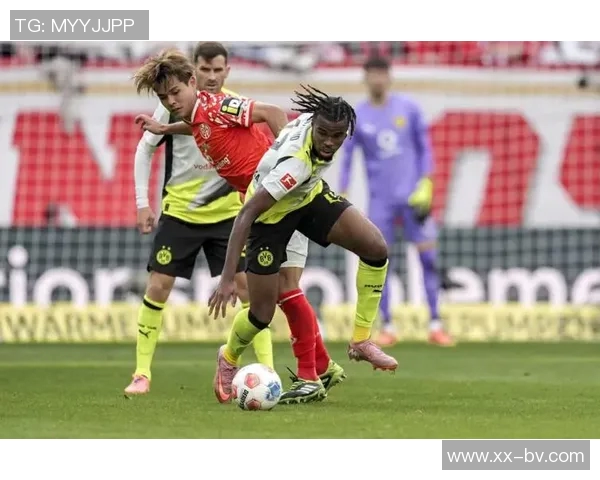 多特蒙德首发阵容揭晓吉拉西阿德耶米领衔小贝林厄姆待命替补